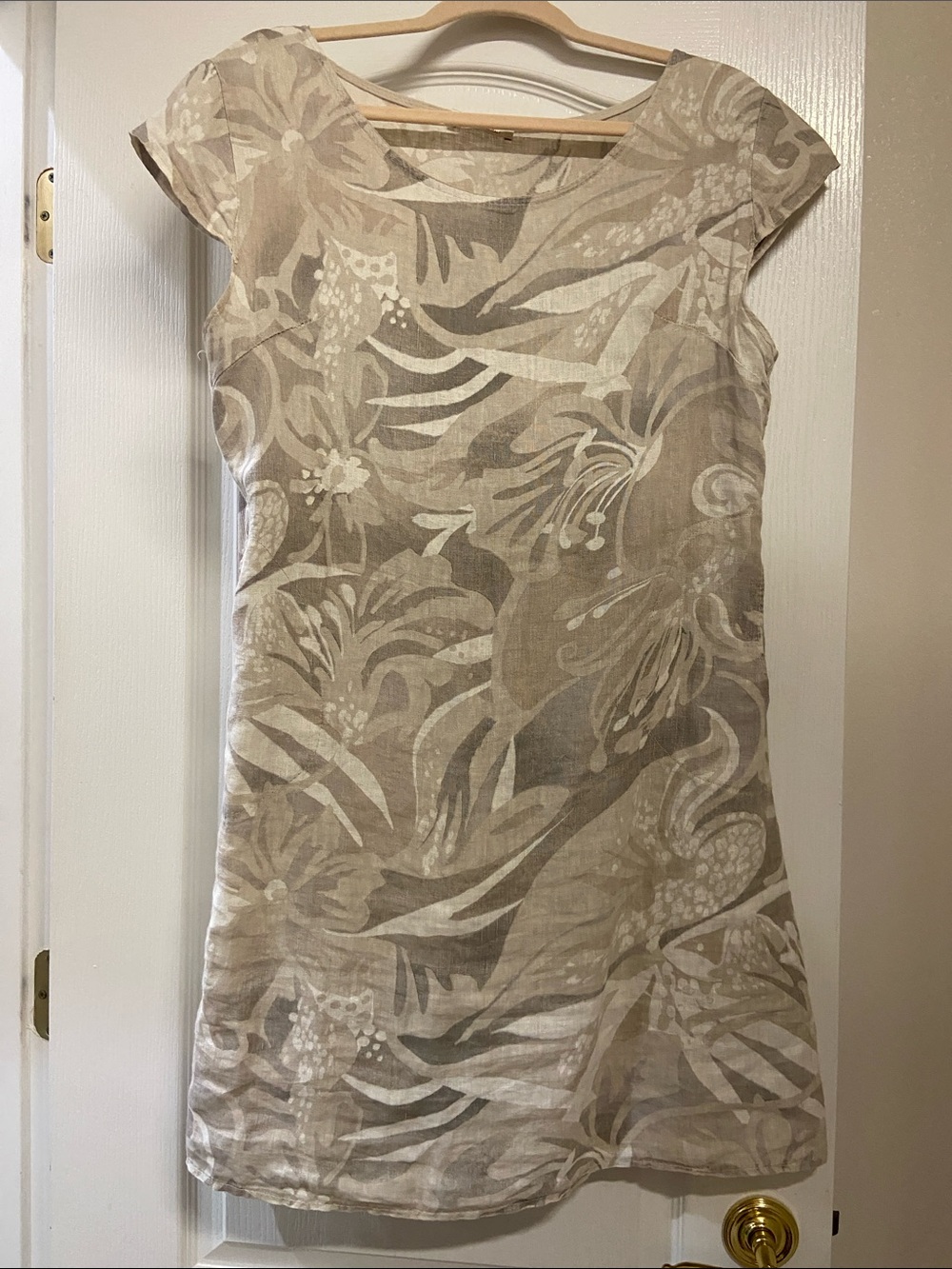 Neutral Floral Linen-Blend Cap Sleeve Tunic